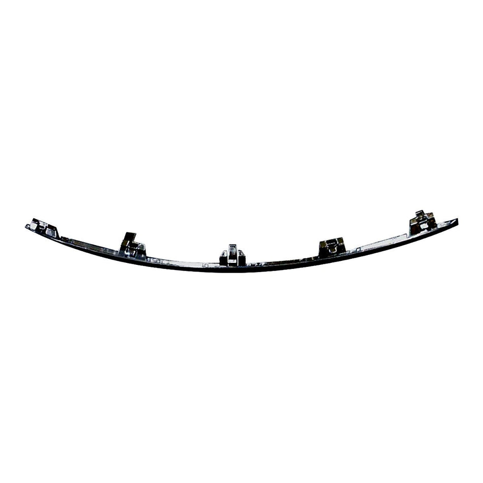2007-2011 Audi S6 Bumper Molding Front Driver Side - side angle, Part AU1046101