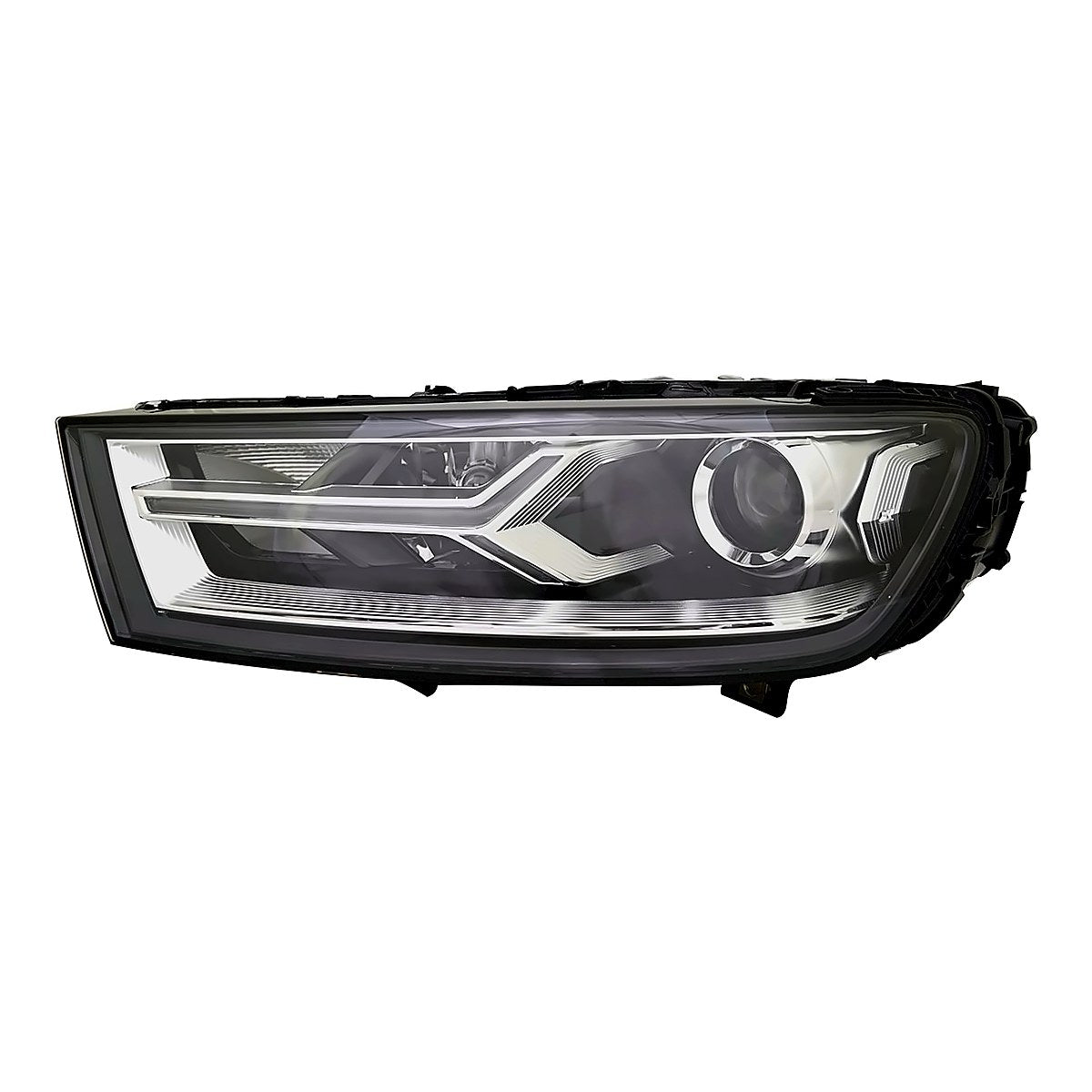 2017-2019 Audi Q7 Headlight Driver Side Hid – Front View (AU2502201)