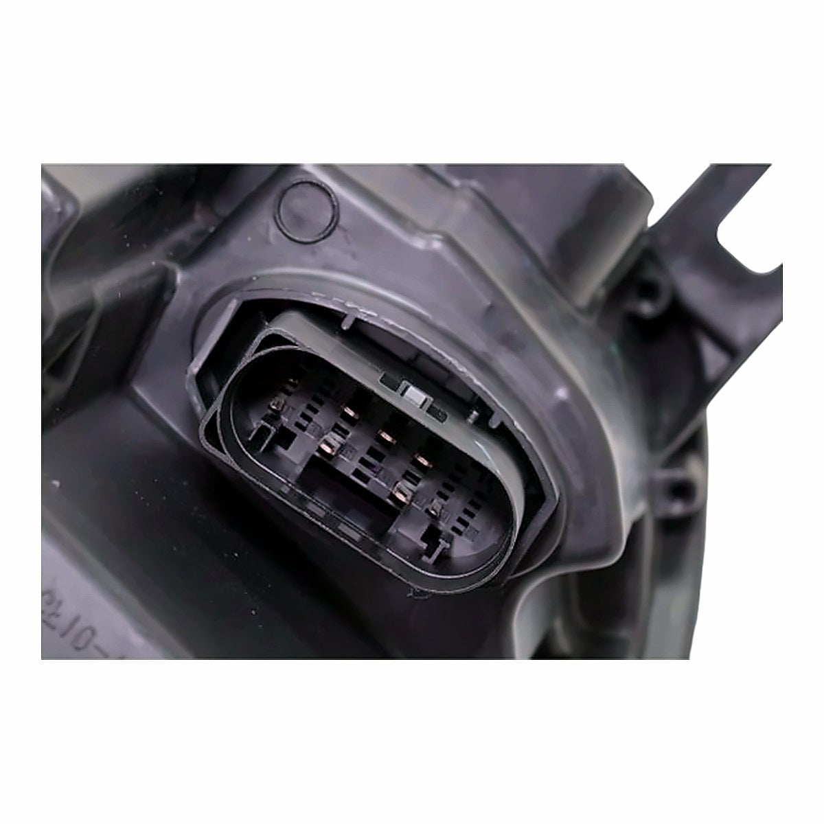2017-2019 Audi A4 Headlight Driver Side Led With Square Projector – Installed View (AU2502204)