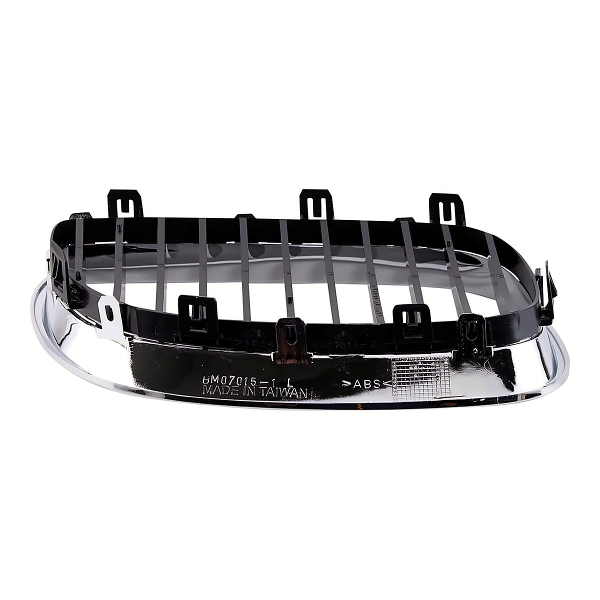 2004-2010 Bmw 5_Series Grille Driver Side Chrome.Black – Side View (BM1200140)