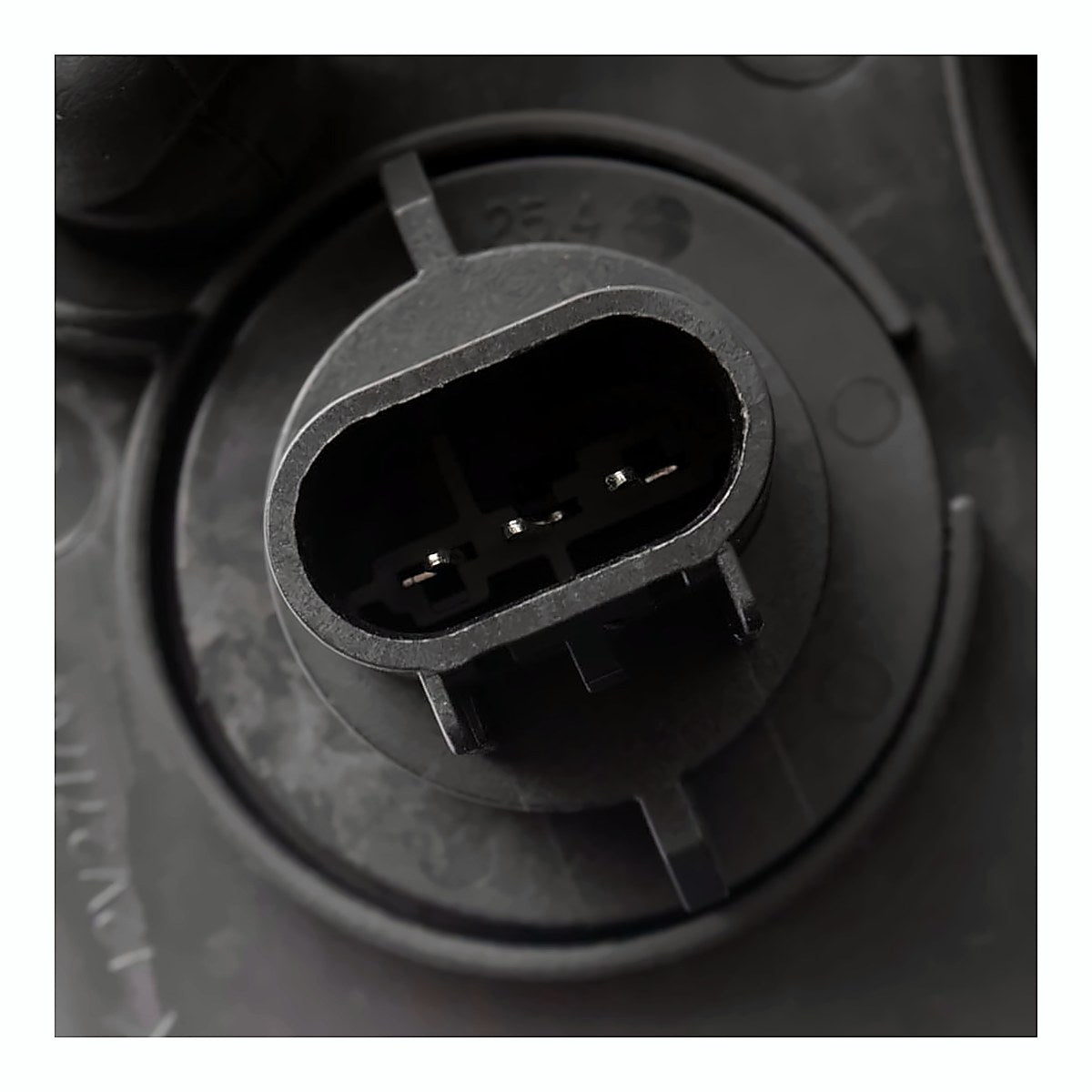 2009-2020 Dodge Journey Headlight Driver Side Without Hid – Back View (CH2502222)