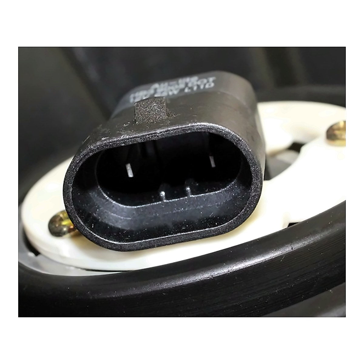 2011-2013 Dodge Durango Headlight Driver Side Halogen Black Trim – Installed View (CH2502229)