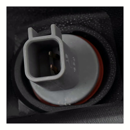 2014-2020 Dodge Journey Headlight Driver Side Halogen With Black Trim – Detail View (CH2502265)