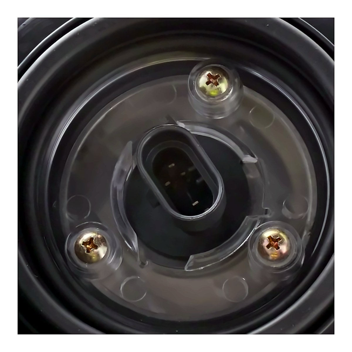 1999-2004 Jeep Grand_Cherokee Headlight Passenger Side Ltd – Back View (CH2503120)