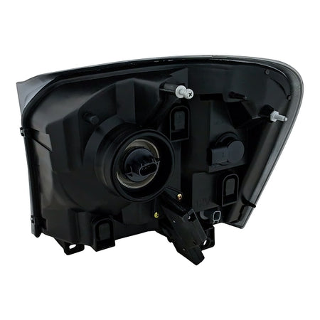 2004-2005 Dodge Durango Headlight Passenger Side – Installed View (CH2503147)