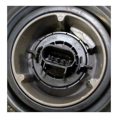 2010-2012 Jeep Liberty Headlight Passenger Side Halogen Black Bezel – Installed View (CH2503227)
