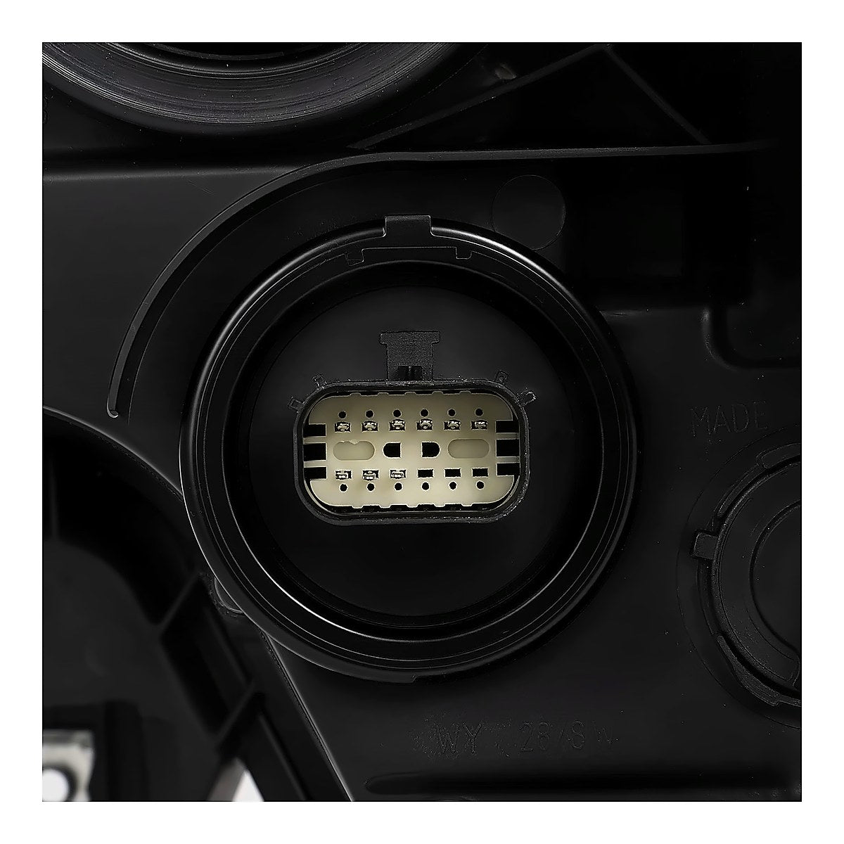 2019-2024 Ram 2500 Headlight Passenger Side Halogen Chrome Bezel Without Logo – Back View (CH2503334)