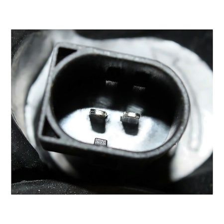 2008-2016 Chrysler Town_And_Country Headlight Driver Side Xenon North America Built – Installed View (CH2518126)