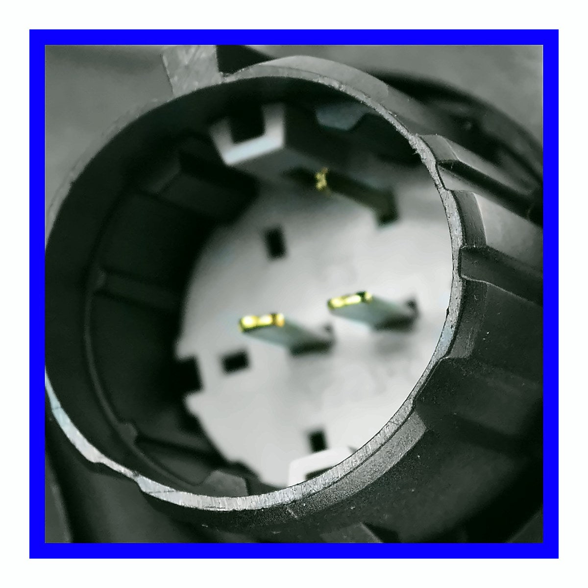 2013-2015 Dodge Dart Headlight Driver Side Halogen Chrome Bezel – Back View (CH2518143)