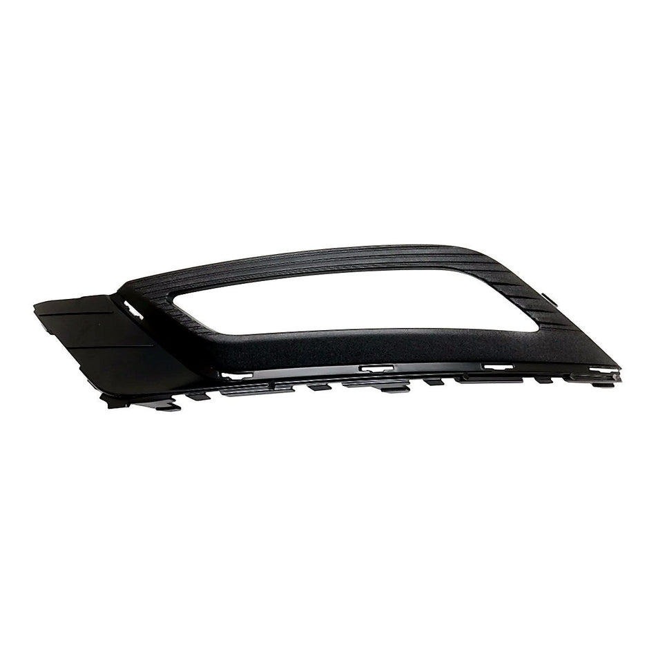 2017-2018 Ford Fusion Fog Light Bezel Front Driver Side Textured Without Trim Moulding Exclude Sport Pkg – Front View (FO1038167)