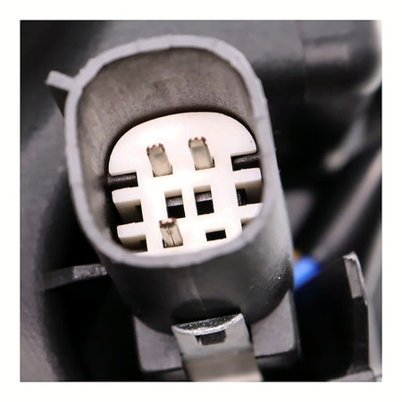 2013-2015 Ford Explorer Headlight Driver Side Sport Model – Installed View (FO2502313)