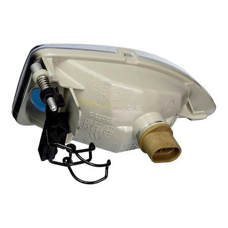 2000-2004 Ford Focus Fog Light Front Passenger Side – Back View (FO2593210)