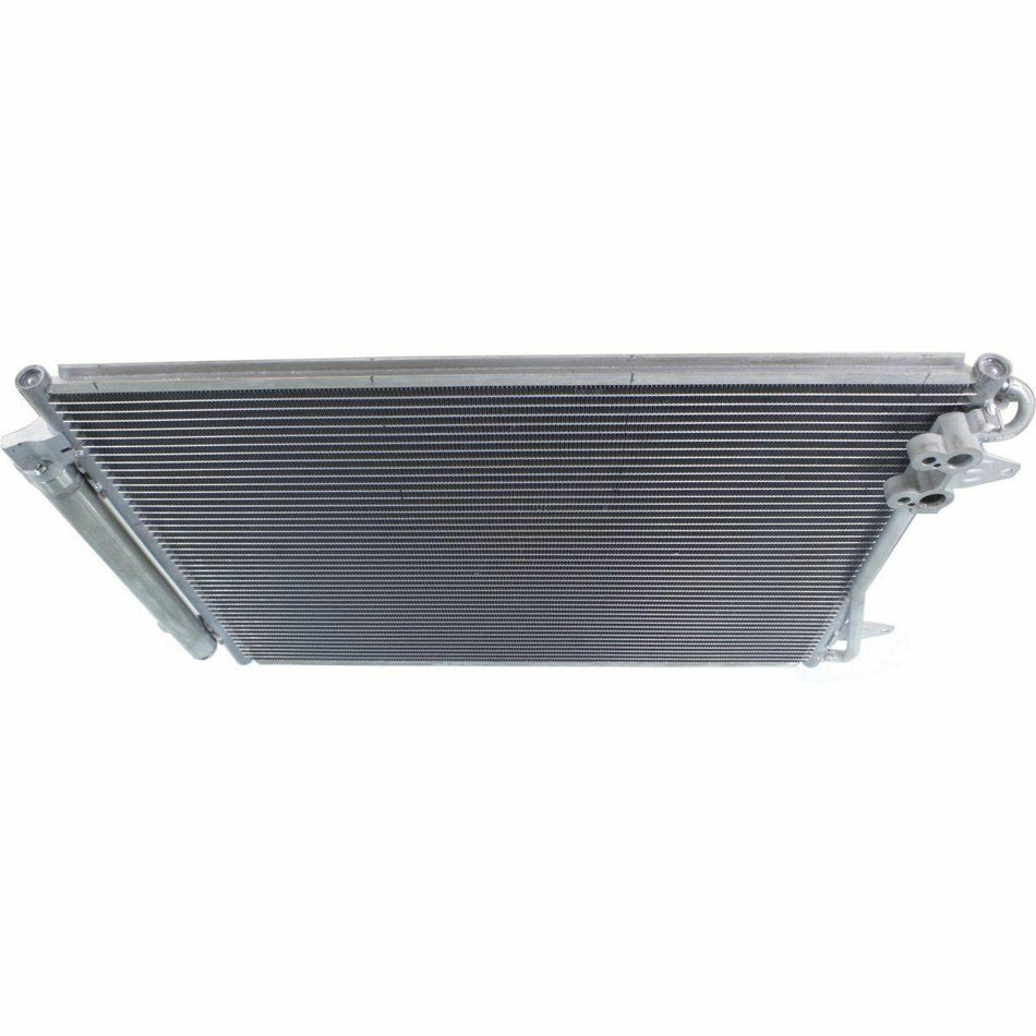 2015-2018 Ford Focus Condenser (4724)