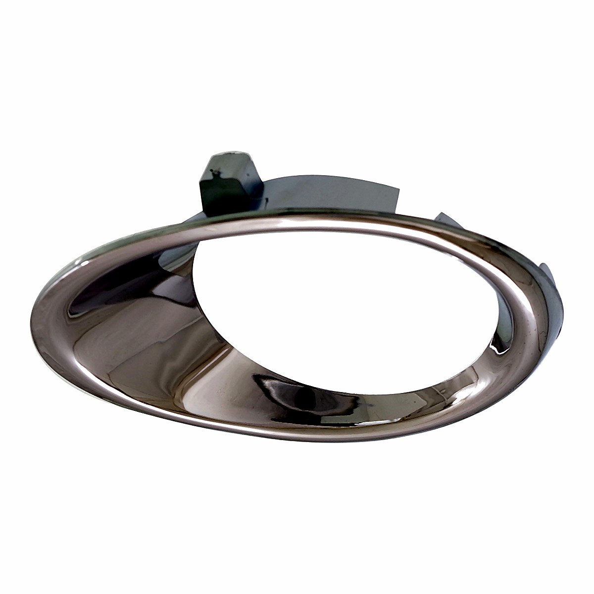 2012-2016 Chevrolet Sonic_Hatchback Fog Light Moulding Front Driver Side Chrome – Side View (GM1038139)