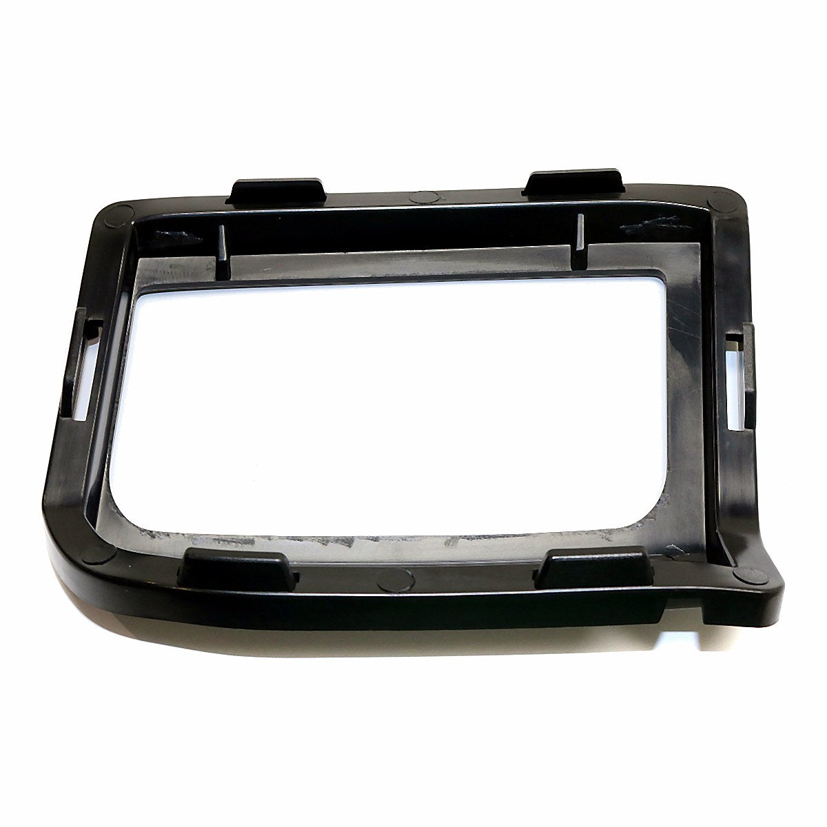 2016-2017 Gmc Terrain Fog Light Bezel Front Driver Side Smooth Black – Back View (GM1038190)