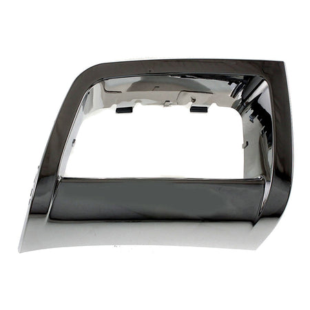 2006-2009 Chevrolet Trailblazer Fog Light Bezel Front Passenger Side Chrome – Front View (GM1039106)