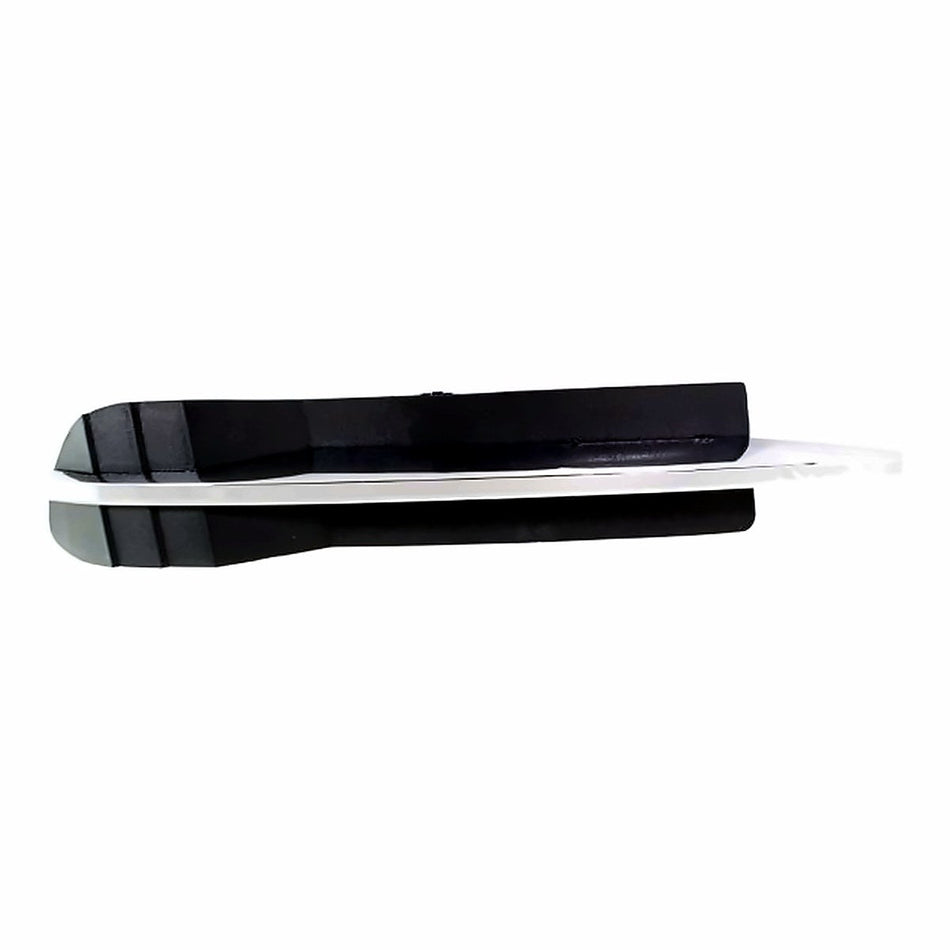 2008-2010 Chevrolet Malibu Hybrid Grille Passenger Side - product view, Part GM1039114