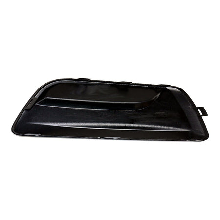 2013-2015 Chevrolet Malibu Fog Light Cover Front Passenger Side Matte Black – Back View (GM1039141)