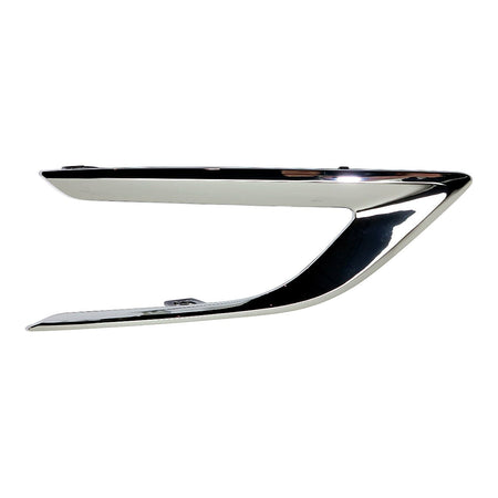2017-2018 Chevrolet Cruze_Hatchback Fog Light Bezel Front Passenger Side Chrome Without Rs Pkg – Front View (GM1039213)