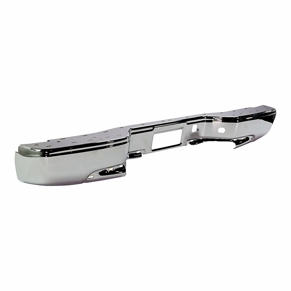 2007 Chevrolet Silverado Classic Bumper Face Bar Rear - side angle, Part GM1102411