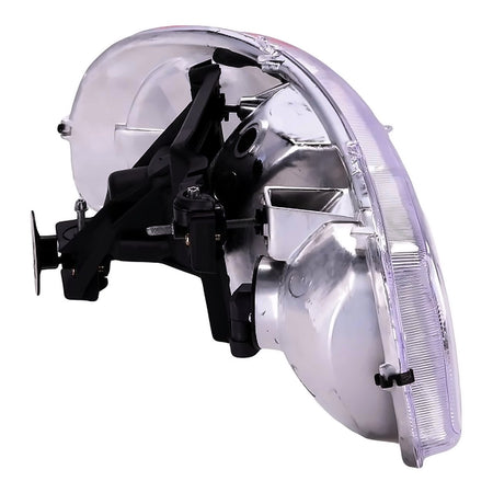 2000-2006 Gmc Yukon Headlight Driver Side – Close-Up View (GM2502188)