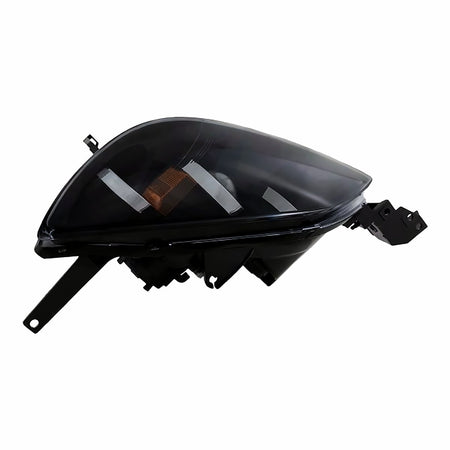2002-2006 Chevrolet Avalanche Headlight Driver Side With Cladding – Angle View (GM2502219)