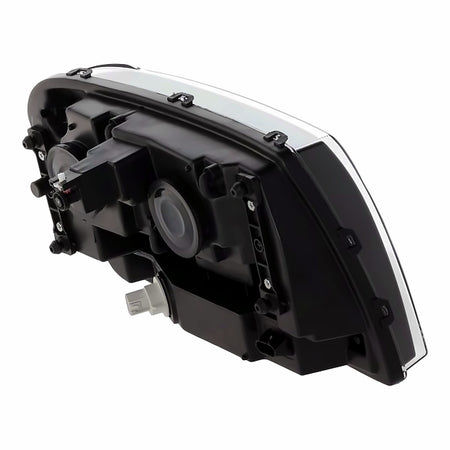 2006-2009 Chevrolet Trailblazer Headlight Driver Side Lt Model – Close-Up View (GM2502304)