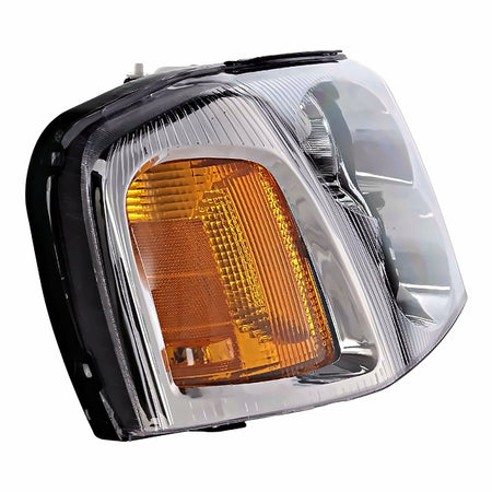 2002-2009 Gmc Envoy Headlight Passenger Side – Close-Up View (GM2503220)