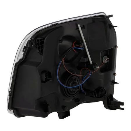 2007-2014 Gmc Yukon_Denali Headlight Passenger Side Denali – Installed View (GM2503318)