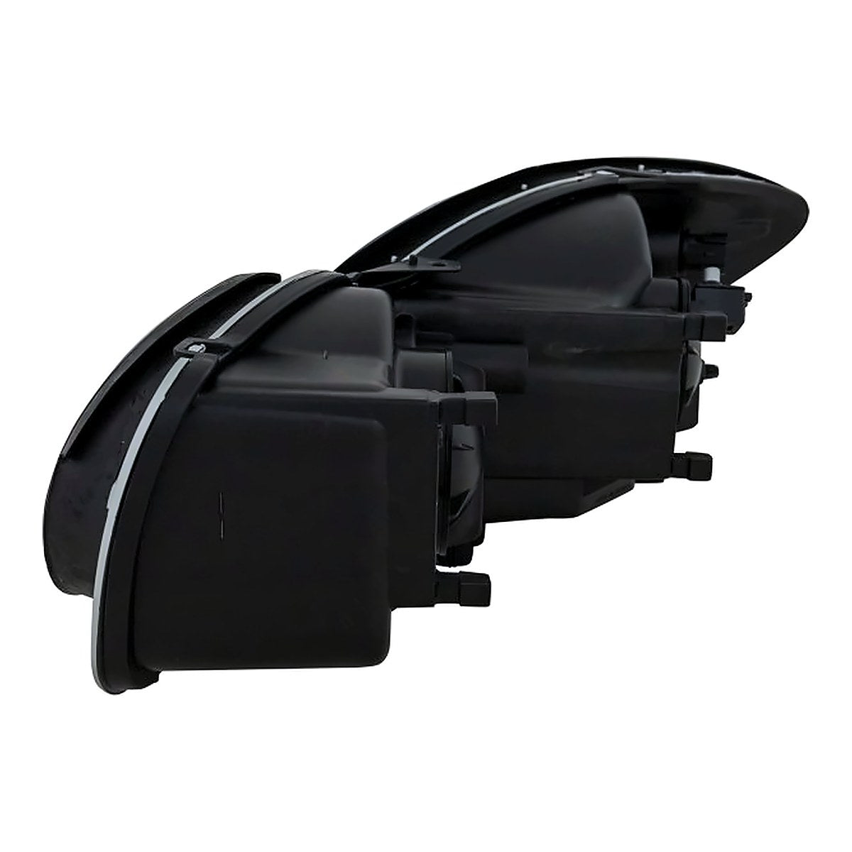 2005-2007 Buick Allure Headlight Passenger Side – Close-Up View (GM2519142)
