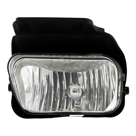 2003-2006 Chevrolet Avalanche Fog Light Front Driver Side Without Cladding – Front View (GM2592127)