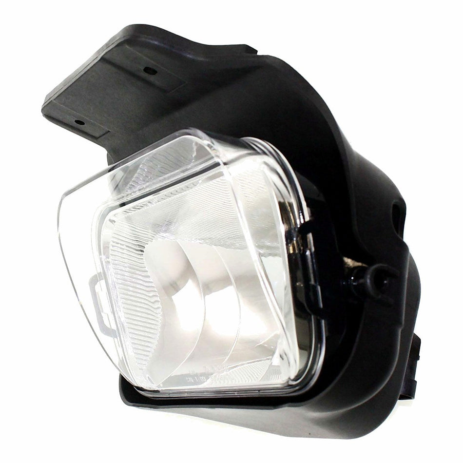 2005-2006 Chevrolet Silverado 1500 Fog Light Front Driver Side (Include Bracket) – Side View (GM2592150)