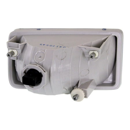 2015-2020 Chevrolet Suburban Fog Light Front Driver Side 2Nd Design – Back View (GM2592311)