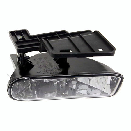 2000-2006 Chevrolet Tahoe Fog Light Front Passenger Side – Side View (GM2593113)