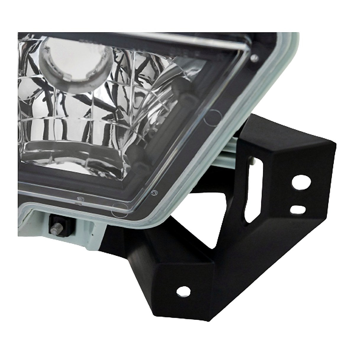 2002-2006 Chevrolet Avalanche Fog Light Front Passenger Side With Cladding – Side View (GM2593141)