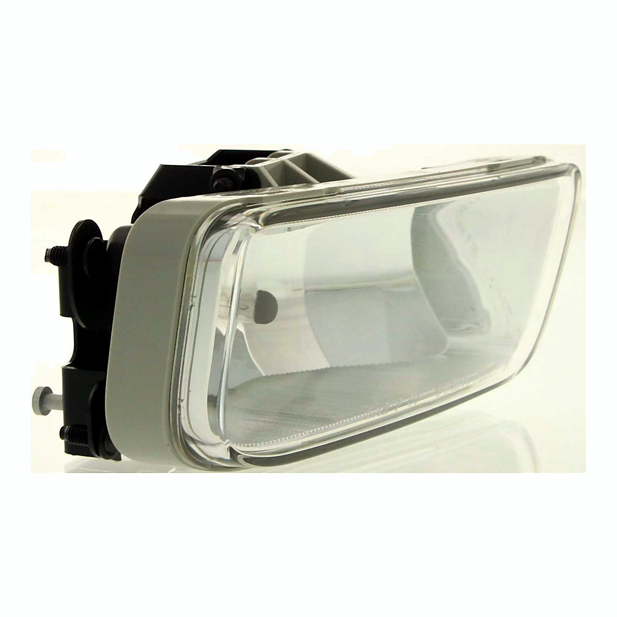 2004-2007 Chevrolet Aveo_Hatchback Fog Light Front Passenger Side – Side View (GM2593156)
