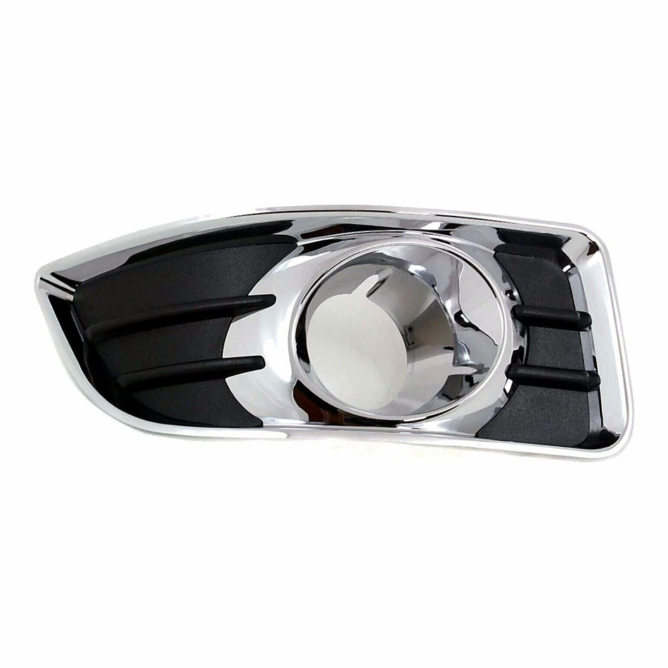2008 Chevrolet Malibu Classic Fog Light Bezel Front Passenger Side - product view, Part GM2599103