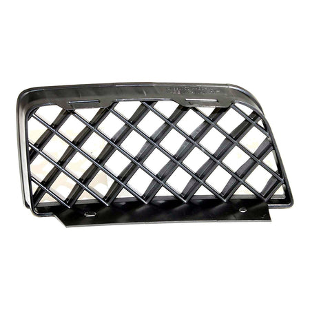 2006-2009 Chevrolet Trailblazer Fog Light Cover Front Passenger Side – Front View (GM2599105)