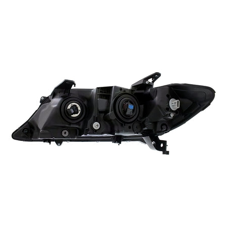 2013-2015 Honda Accord_Coupe Headlight Passenger Side 4 Cyl Halogen – Close-Up View (HO2503157)