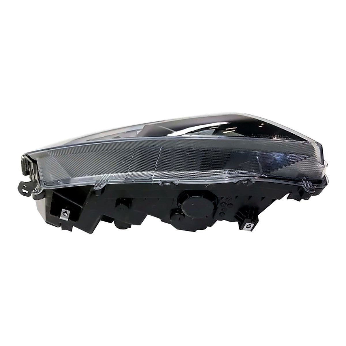 2018-2022 Honda Odyssey Headlight Passenger Side With Led Drl – Close-Up View (HO2503183)