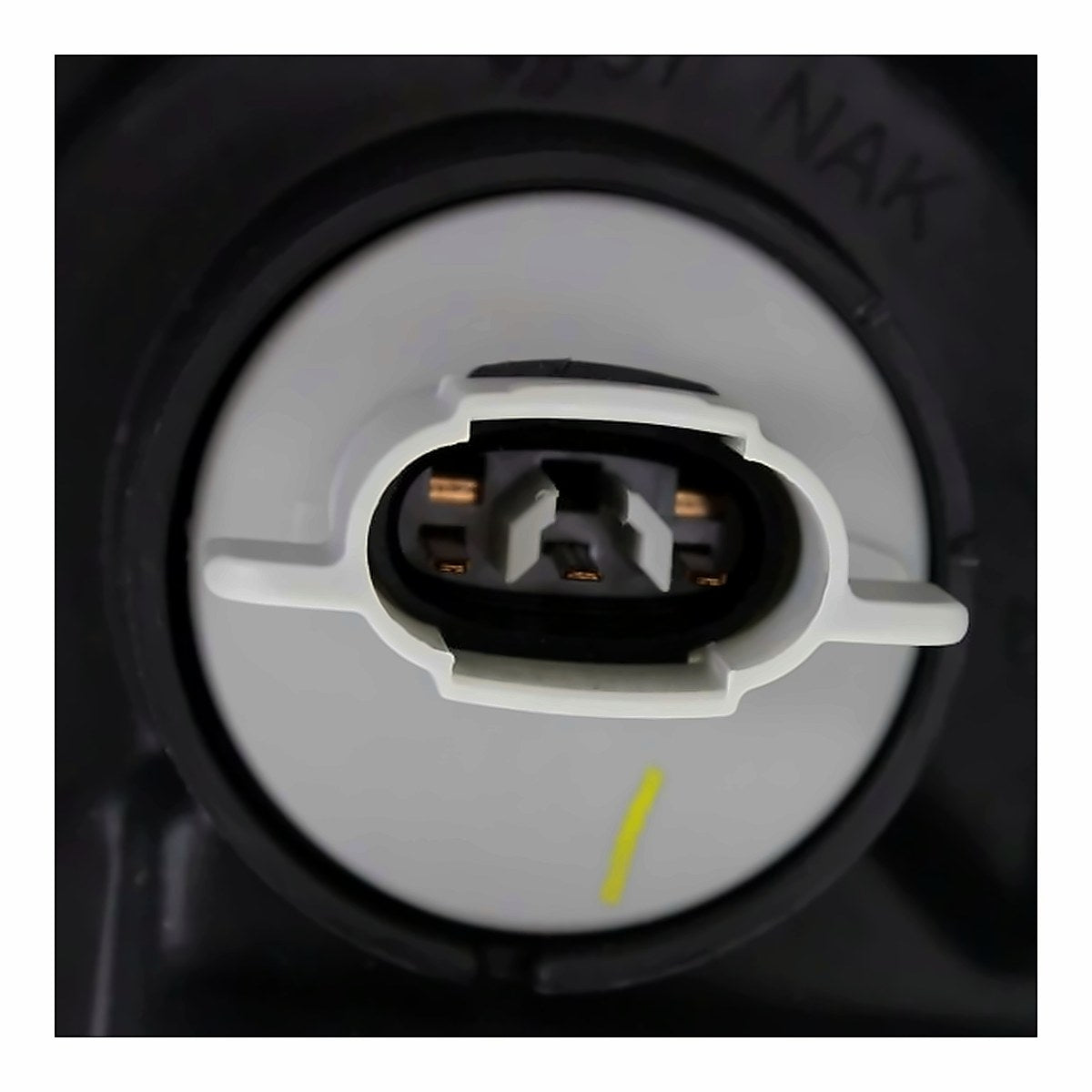 2009-2011 Honda Pilot Headlight Passenger Side – Installed View (HO2519125)