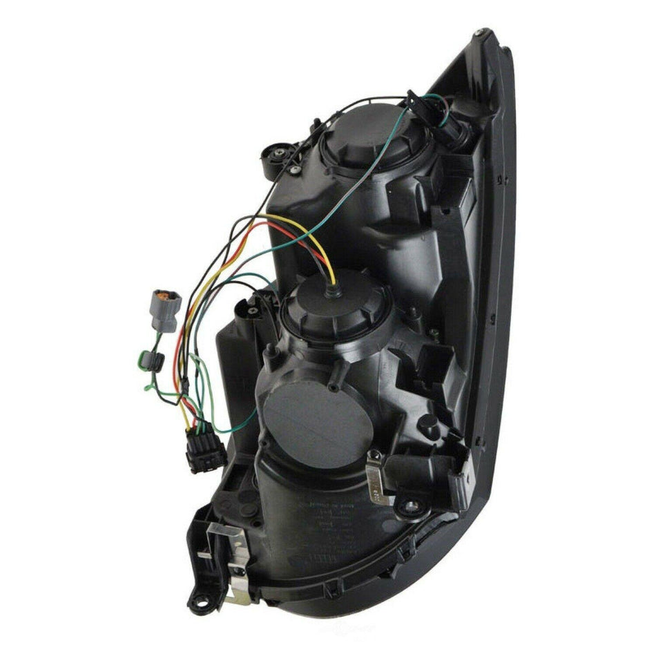 2003-2005 Infiniti G35_Coupe Headlight Passenger Side Xenon 