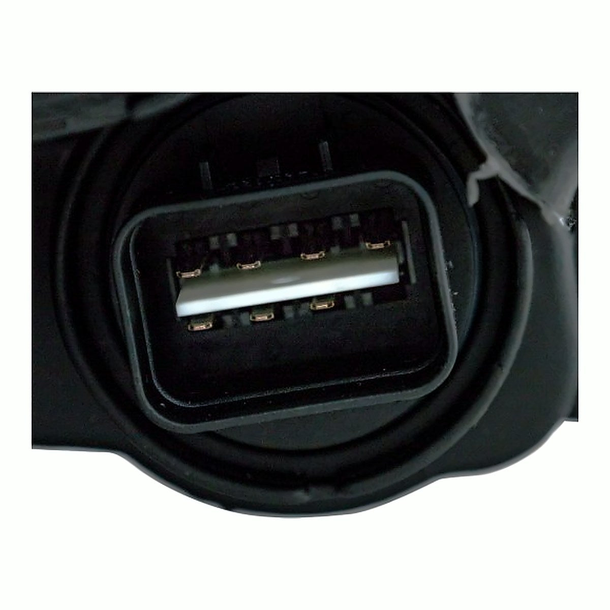 2011-2013 Kia Sorento Headlight Driver Side – Back View (KI2502143)