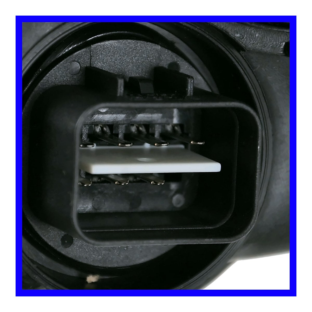 2011-2013 Kia Sorento Headlight Passenger Side – Back View (KI2503143)