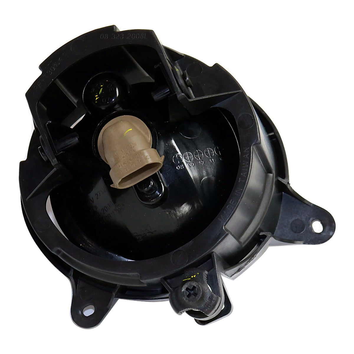 2003-2006 Kia Sorento Fog Light Front Driver Side – Side View (KI2592107)