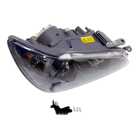 2003-2005 Lexus Is300 Headlight Passenger Side Hid With Sport Pkg – Detail View (LX2503137)