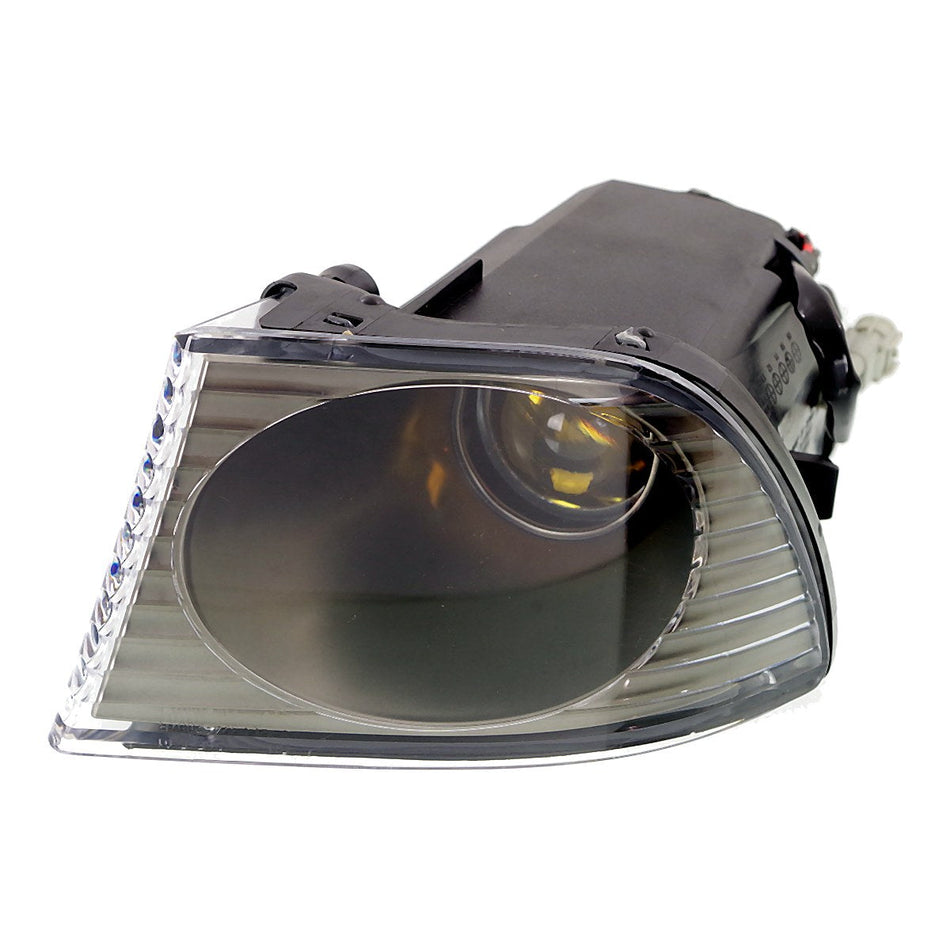 2004-2005 Lexus Is300 Fog Light Front Passenger Side Without Sport Pkg – Front View (LX2595104)