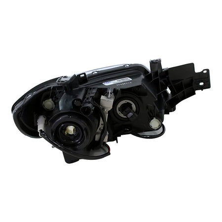 2005-2006 Mitsubishi Outlander Headlight Driver Side Ls/Se/Xls Model – Close-Up View (MI2502145)
