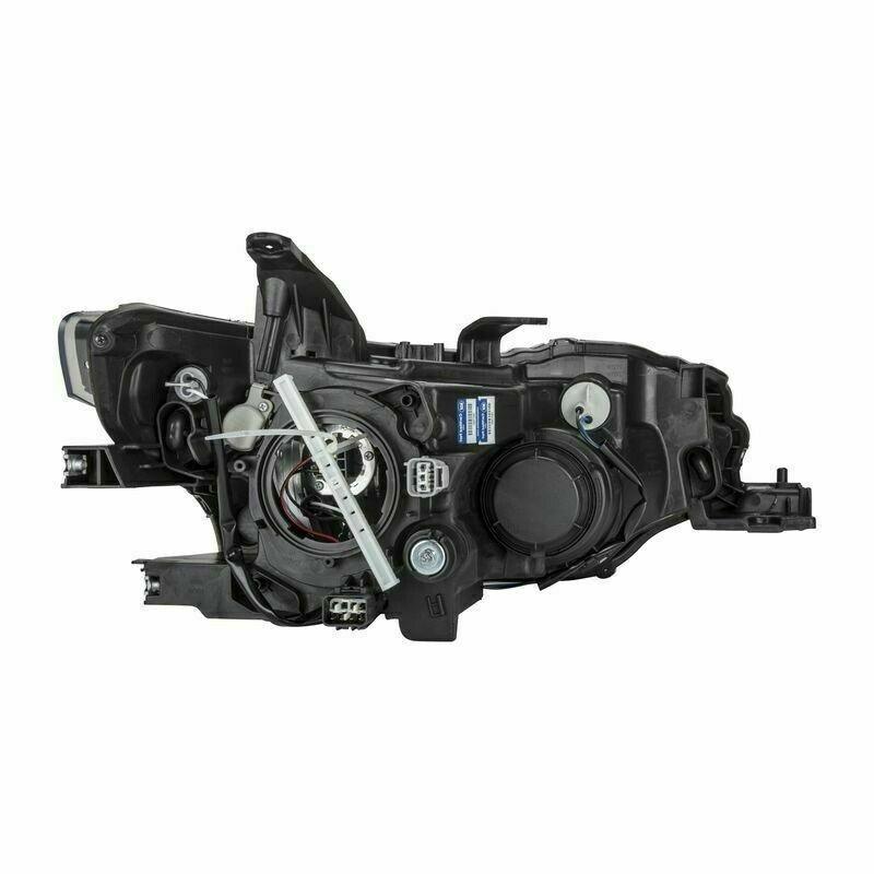 2014-2015 Mitsubishi Outlander Headlight Driver Side Halogen Exclude Sport Models 