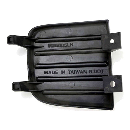 1999-2004 Nissan Pathfinder Fog Light Cover Front Driver Side – Back View (NI1038102)